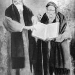 Deux rabbins yéménites - à gauche, Rabbi Haroun al-Kohen ; à droite, Rabbi Hayim Qorah, 1904