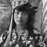 Juive tunisienne en tenue d'apparat (1908)